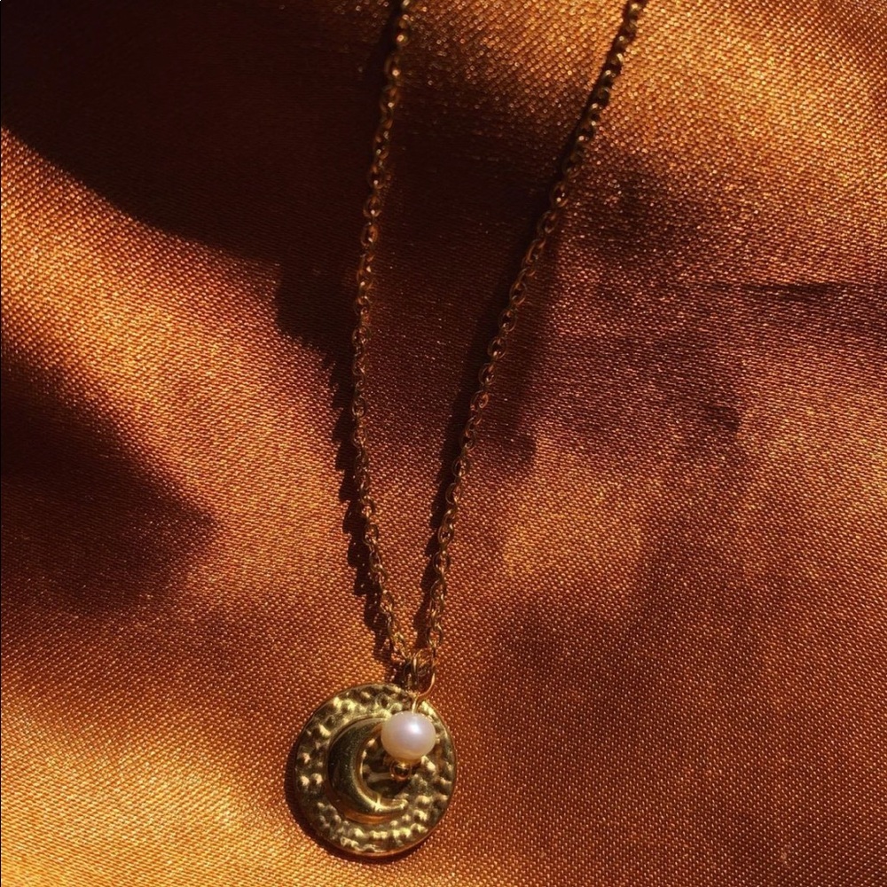 vintage Moon Pearl Necklace